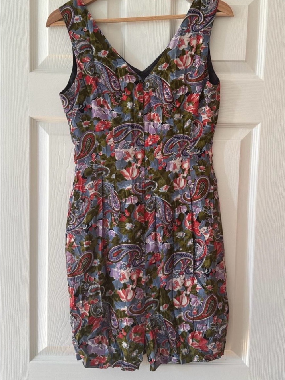 Sleeveless V-Neck Mini Dress in Olive, Purple and Red